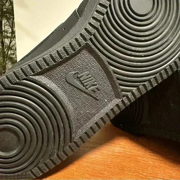 Nike Court Vision Mid Triple Black Men's size 9.5 - Picture 10 of 11